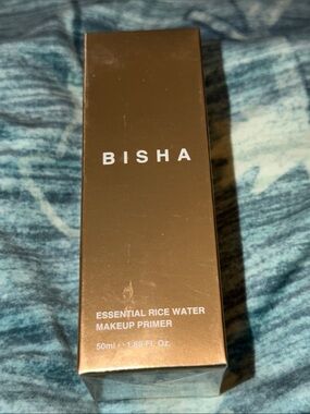 BISHA Essential Rice Water Makeup Primer — Gold Finish